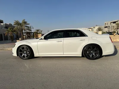 2013 كرايسلر 300 اس ار تي 8