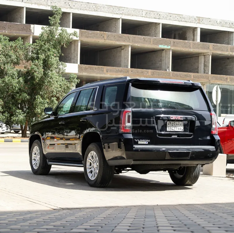 2018 جي ام سي يوكون اس ال اي