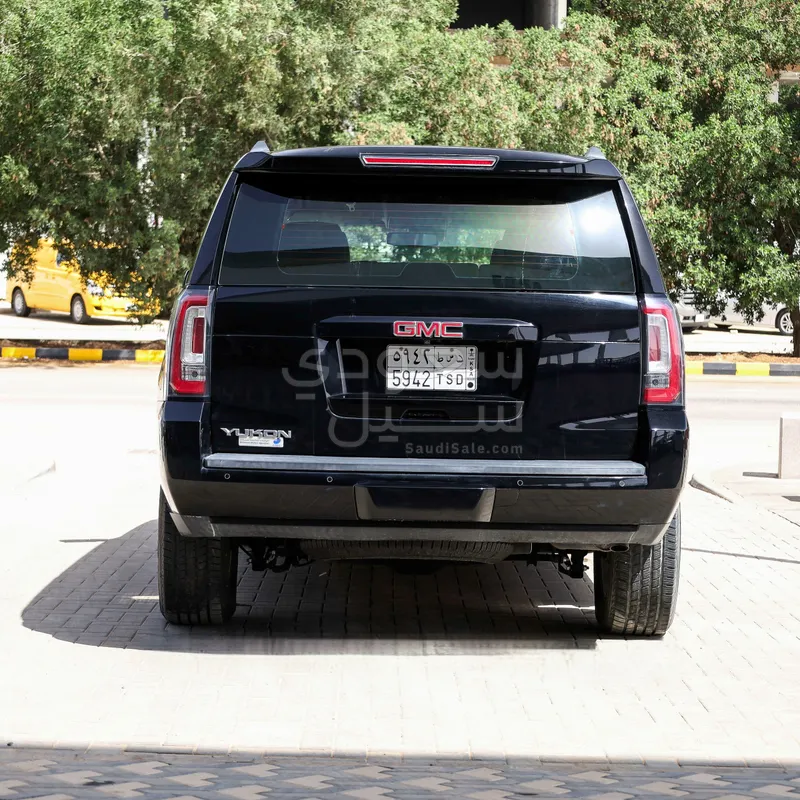 2018 جي ام سي يوكون اس ال اي