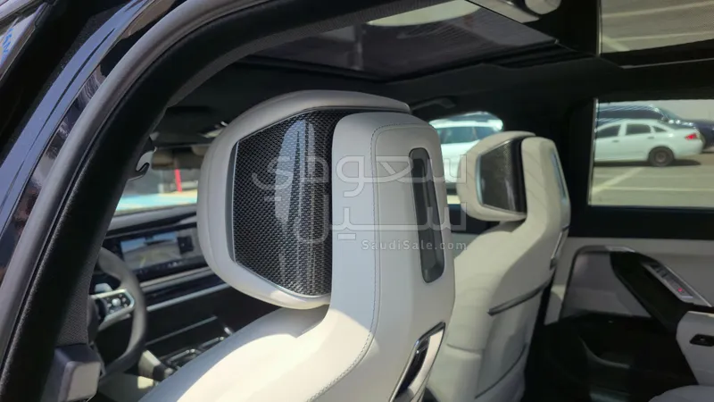 2026 بي ام دبليو الفئة السابعة 735 إل أي