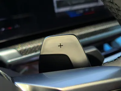 2026 بي ام دبليو الفئة السابعة 735 إل أي