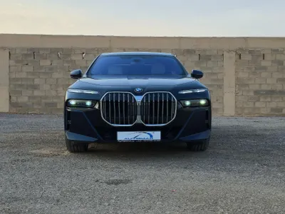 2026 بي ام دبليو الفئة السابعة 735 إل أي