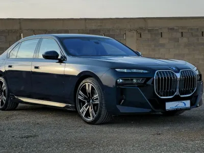 2026 بي ام دبليو الفئة السابعة 735 إل أي