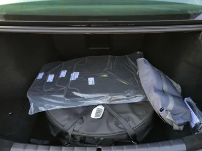 2026 بي ام دبليو الفئة السابعة 735 إل أي