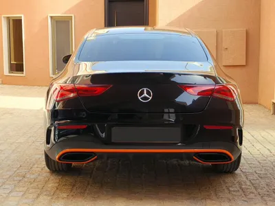 2020 مرسيدس - بنز سي إل أي 200 الاصدار الاول