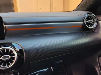 2020 مرسيدس - بنز سي إل أي 200 الاصدار الاول