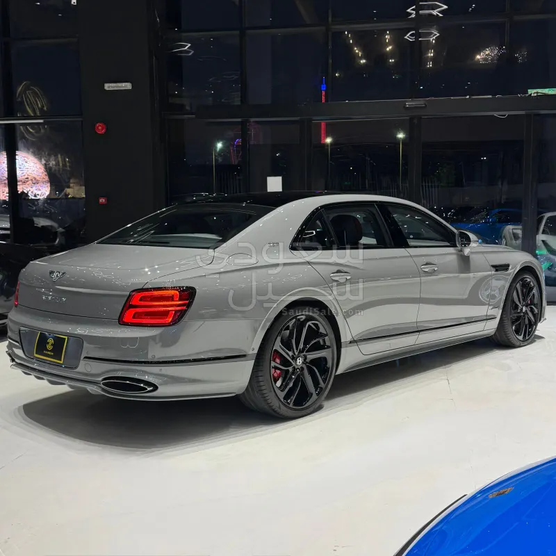 2025 بنتلي كونتيننتل فلاينج سبير سبيد