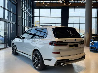 2024 بي ام دبليو الفئة اكس 7