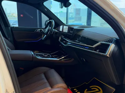 2024 بي ام دبليو الفئة اكس 7