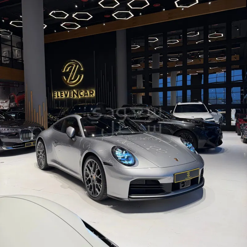 2026 بورش 911 كاريرا