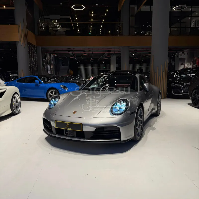 2026 بورش 911 كاريرا