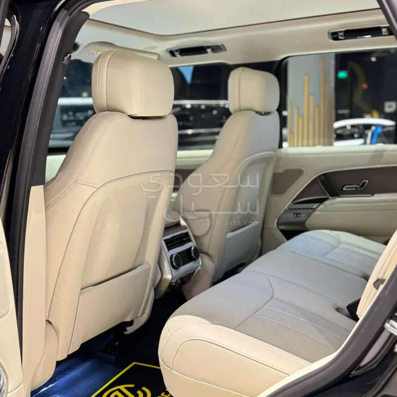 2025 لاند روفر رينج روفر اتش اس اي