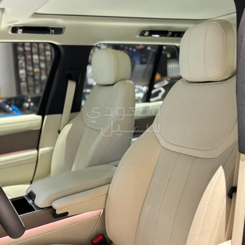 2025 لاند روفر رينج روفر اتش اس اي