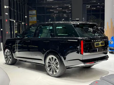 2025 لاند روفر رينج روفر اتش اس اي