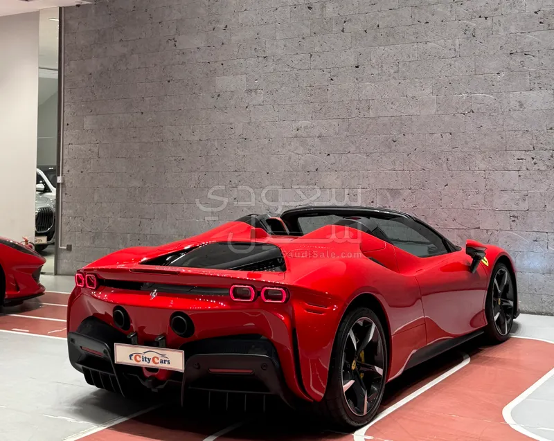 2023 فيراري اس اف 90 سبايدر