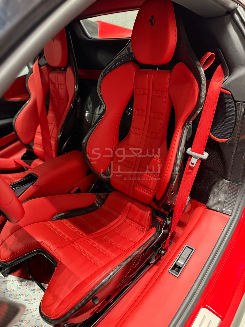 2023 فيراري اس اف 90 سبايدر