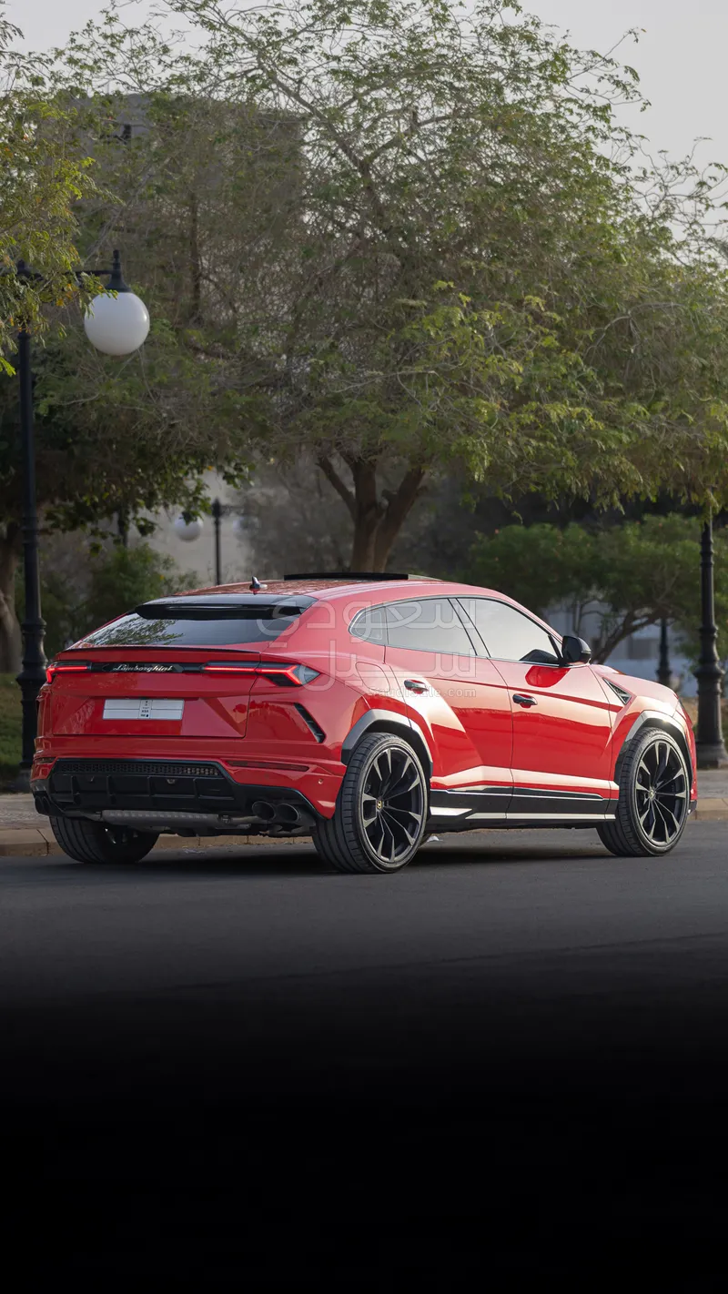 2019 Lamborghini URUS