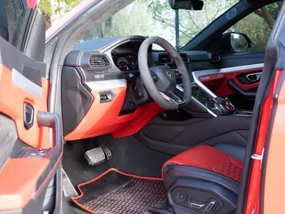 2019 Lamborghini URUS