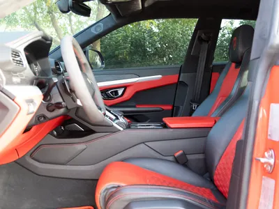 2019 Lamborghini URUS