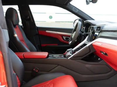 2019 Lamborghini URUS