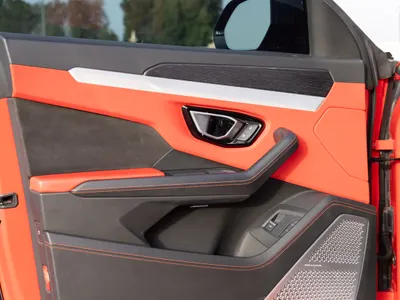 2019 Lamborghini URUS