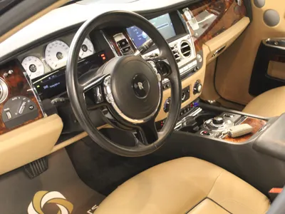 2011 رولز رويس قوست