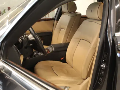 2011 رولز رويس قوست