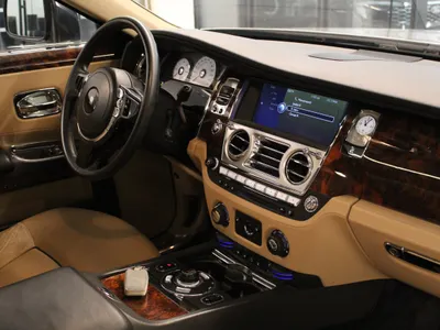 2011 رولز رويس قوست