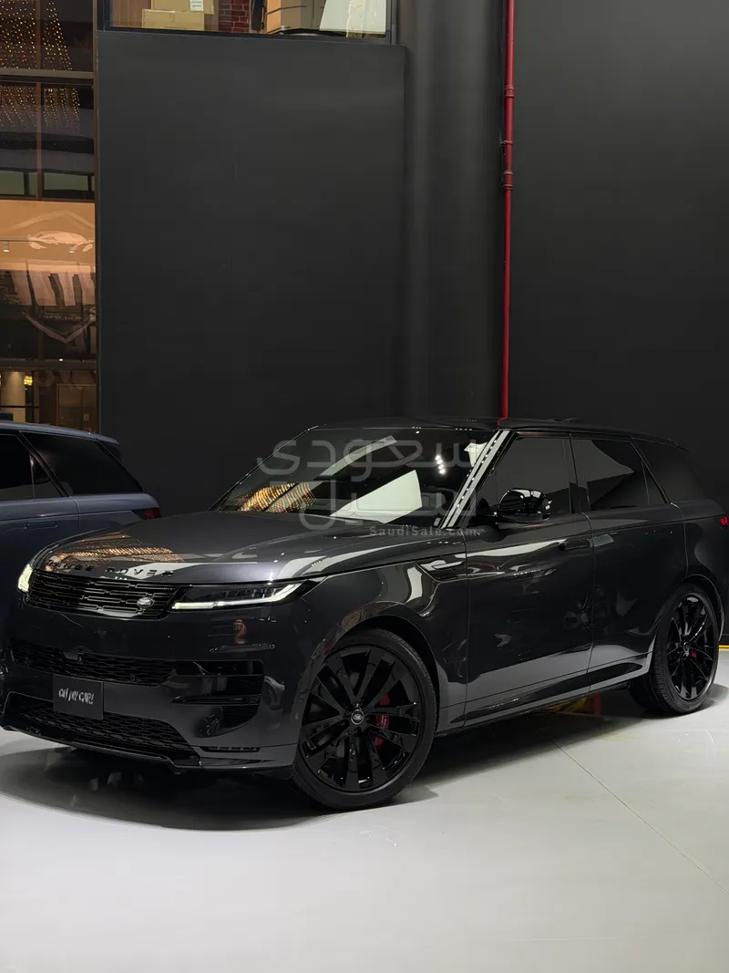 2025 لاند روفر رينج روفر سبورت اتش اس اي