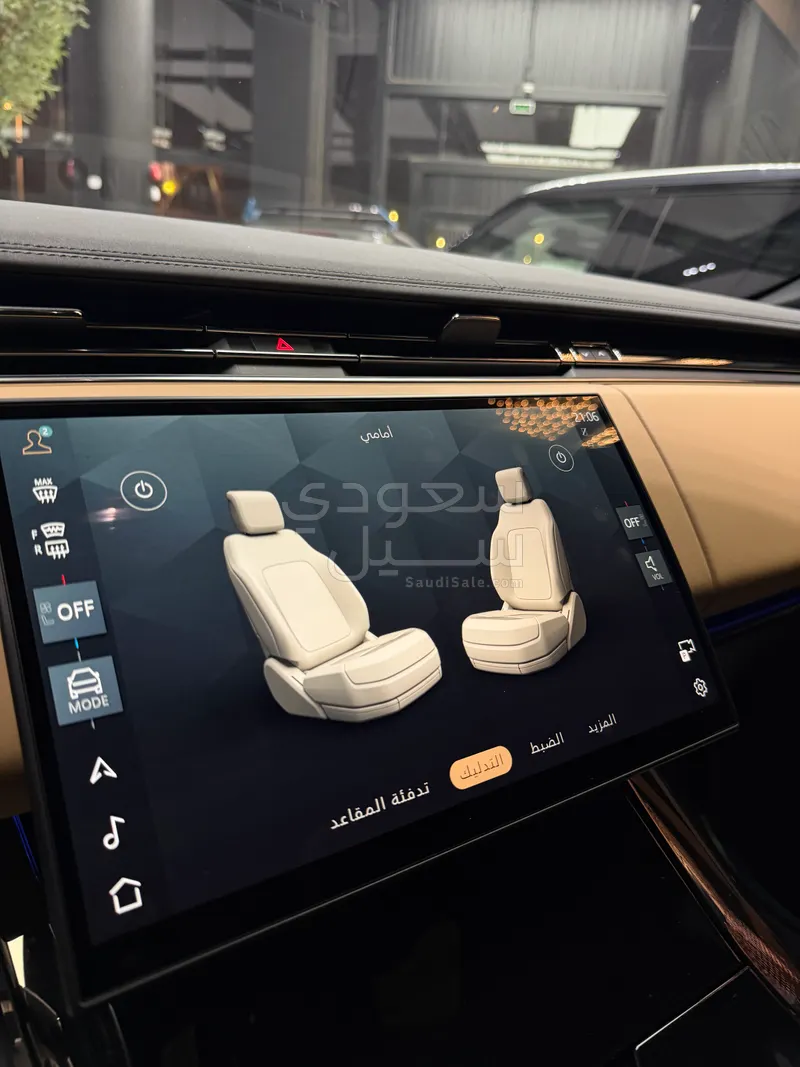 2025 لاند روفر رينج روفر سبورت اتش اس اي