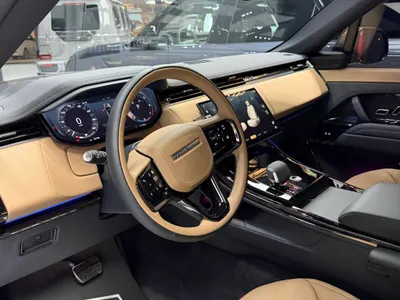 2025 لاند روفر رينج روفر سبورت اتش اس اي