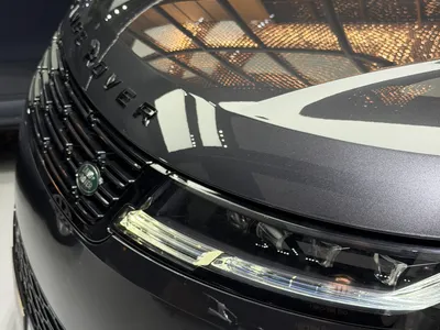 2025 لاند روفر رينج روفر سبورت اتش اس اي