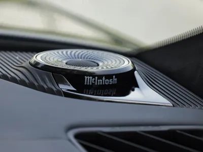 2025 جييب جراند شيروكي ساميت