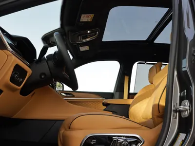 2025 جييب جراند شيروكي ساميت