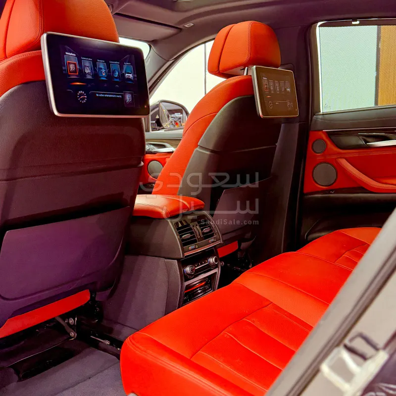 2018 بي ام دبليو الفئة اكس 6