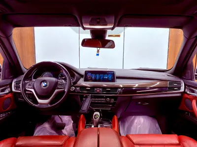 2018 بي ام دبليو الفئة اكس 6