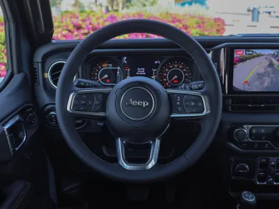 2026 جييب رانجلر صحارى