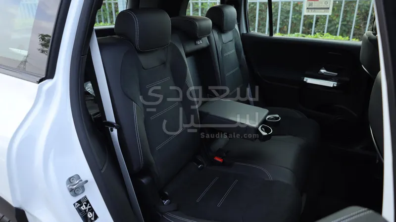 2026 مرسيدس - بنز جي إل بي 200