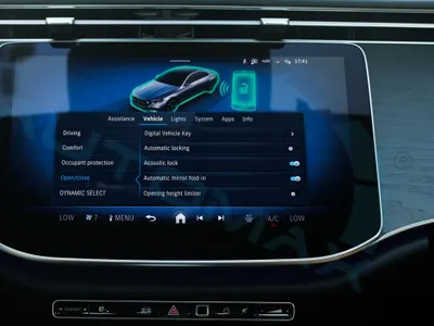 2026 مرسيدس - بنز إي 200