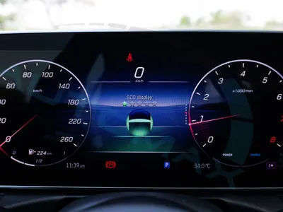 2026 مرسيدس - بنز سي 200