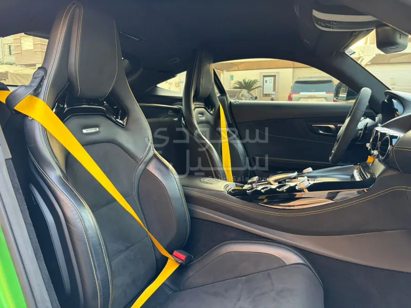 2018 مرسيدس - بنز جي تي أر أي إم جي