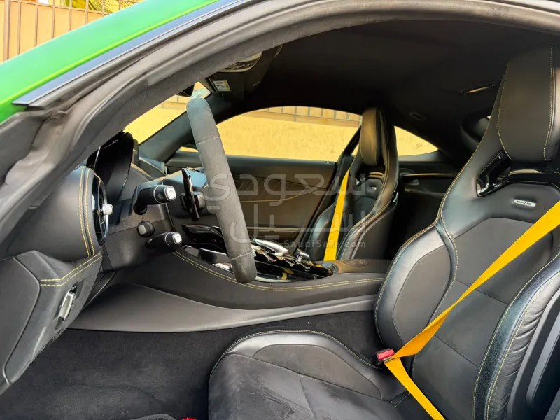 2018 مرسيدس - بنز جي تي أر أي إم جي