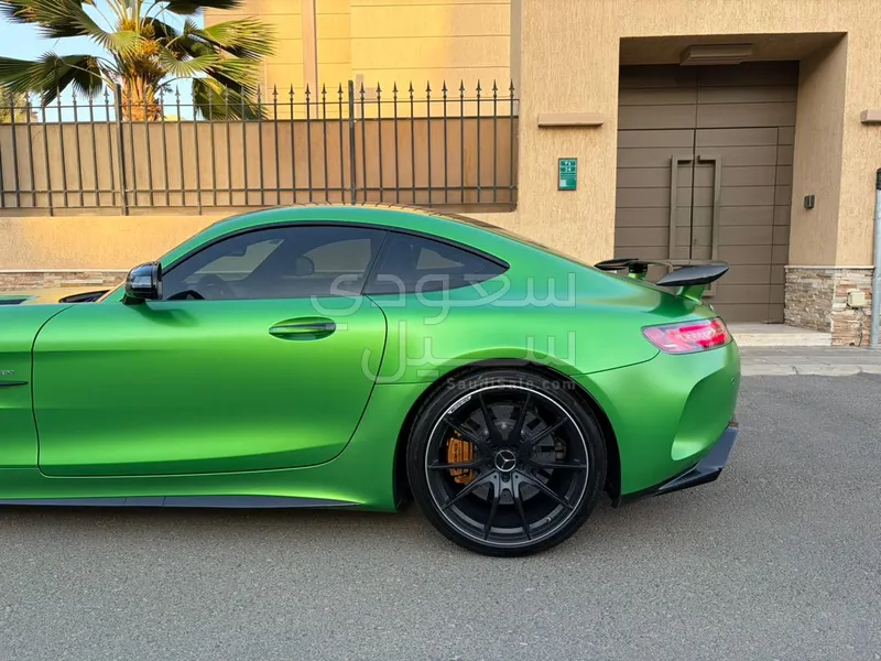 2018 مرسيدس - بنز جي تي أر أي إم جي