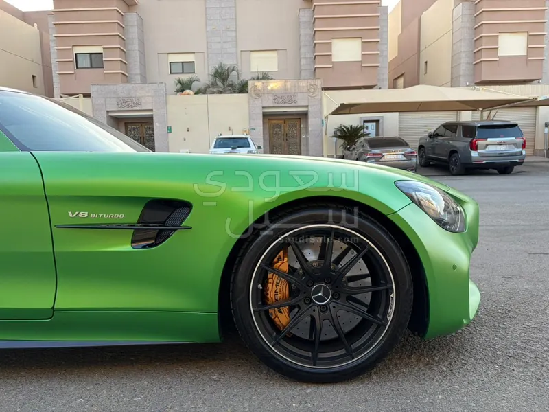 2018 مرسيدس - بنز جي تي أر أي إم جي