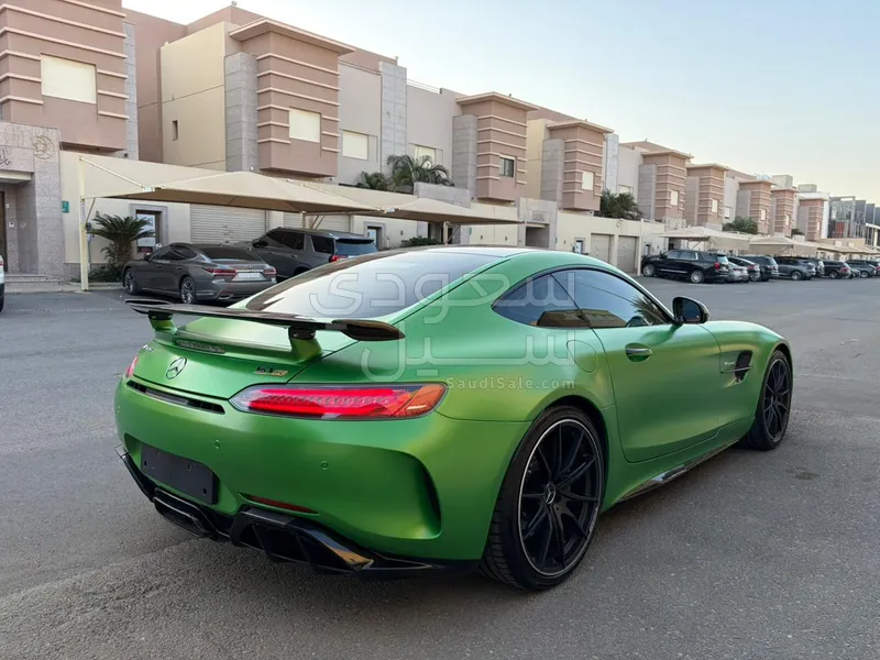 2018 مرسيدس - بنز جي تي أر أي إم جي