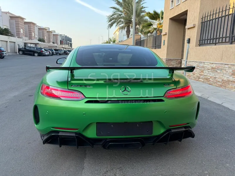 2018 مرسيدس - بنز جي تي أر أي إم جي