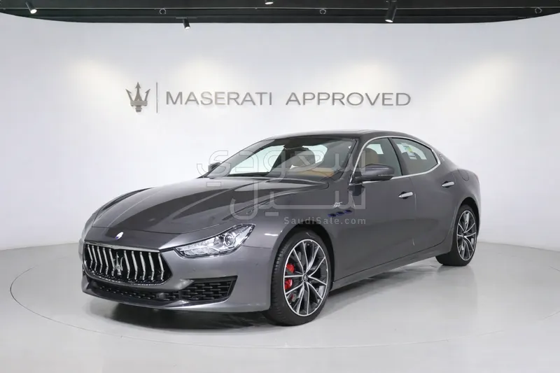 2023 مازيراتي جيبلي جي تي