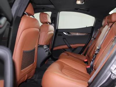 2023 مازيراتي جيبلي جي تي