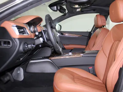 2023 مازيراتي جيبلي جي تي