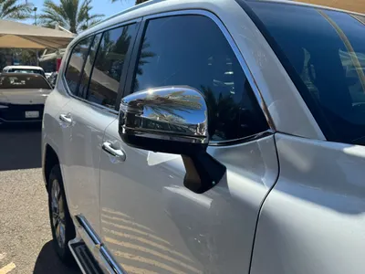 2025 تويوتا لاند كروزر في اكس ار